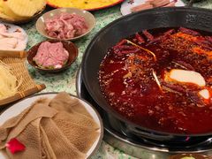 -鸿姐老火锅(疁城新天地店)