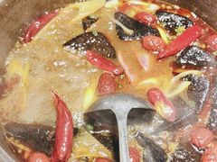-南海底小海鲜·湘菜(鲁巷吴家湾店)