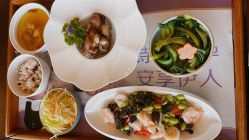 -大美母婴月子中心