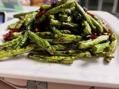 -天天向上素食餐厅(五台山店)