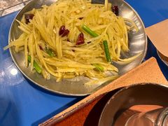 -破瓦寒窑·地摊烤羊排