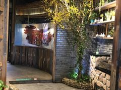 -春天里·老街坊餐厅(港隆广场店)