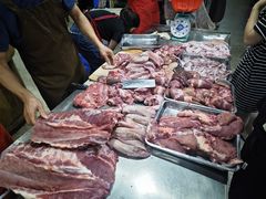 -标记美食新鲜猪杂(兴南大道店)