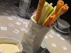 -穹六人间 people 6(岳阳路店)