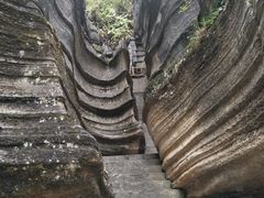 -梭布垭石林景区