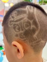 -星咔萌StarCamo儿童剪发(芳圆里IDMALL品牌形象店)