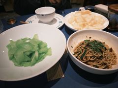 -一坐一忘云南菜(嘉里中心店)