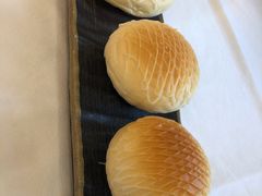 奶皇流沙包-东江渔村·古典园林·30年粤菜老字号(太和店)