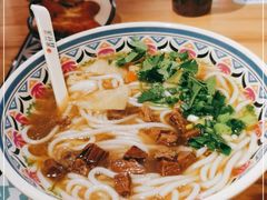 -鑫花溪牛肉米粉(天山店)