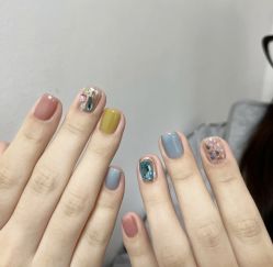 -1T·1M 日式美甲美睫