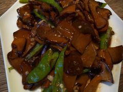 -小喜客·云南特色菜(纳西庭院店)
