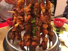 菠萝碳烤鸡腿-斗鸡饭场伙(新南门店)