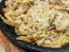 石板五花肉煎酸菜-鸭绿江民族饭店(总店)