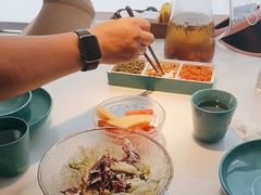 -荷塘秋月·本帮江浙菜(国权路店)