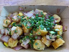 -八一路好吃街(雨田商务大厦店)