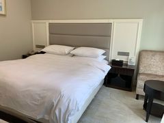 -上海怡沁园度假酒店