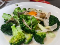 上汤西兰花-粤仔湾砂锅粥(金太湖店)