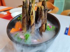 知味手剥笋-若蘭慈·无国界素食料理(欢乐海岸店)