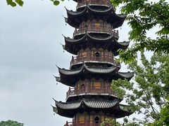 -龙华寺