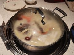 -三人行骨头王火锅(长寿店)