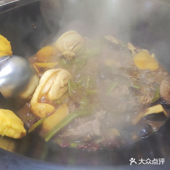 撸串儿东北烧烤铁锅炖