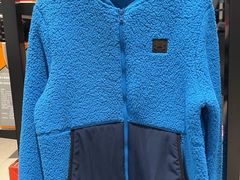 -UNDER ARMOUR(新燕莎奥莱店)