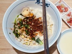 -黎一碗大碗手工面(城市立方店)