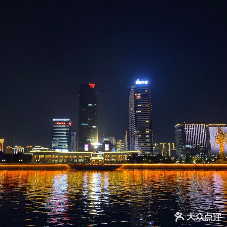 超火杭州旅游项目🔥灯光秀一线江景乘船观赏💯还有美食享受