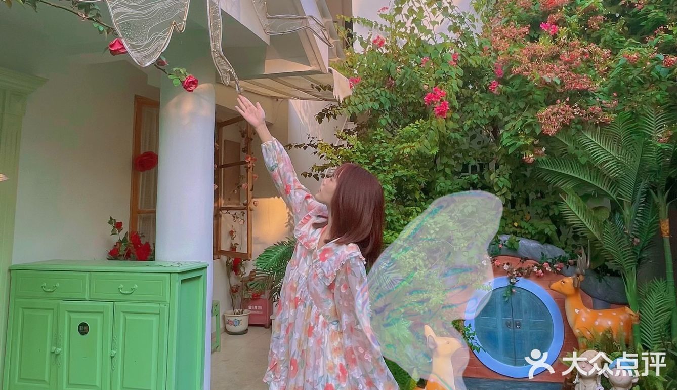 爱丽丝梦游仙境🧚🏻‍♀️桂林爱拍照的plmm快冲！