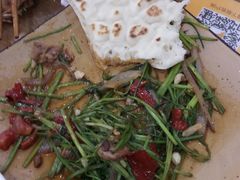 -萨宁音登锡伯风味餐厅(一楼店)