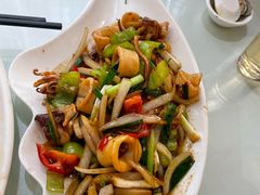 -覃记海鲜美食餐厅