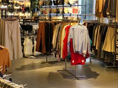 -纪念日百货(江西南昌店)