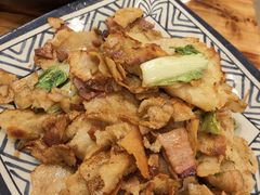传统炕豆丝-霄汉牛三鲜湖北砂锅菜(万松园2店)