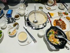 -煲王粤菜餐厅(中侨中心店)