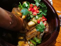 烧椒擂茄子-老滇山寨•云南特色菜•地方菜•民族风情歌舞表演(金碧店)