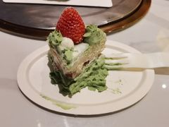 -润园四季椰子鸡火锅(卓越INTOWN店)