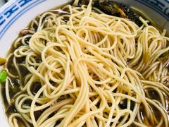 咸菜肉丝面-大时代美食面馆