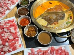 -顶顶汤火牛排火锅·经典铜锅涮肉