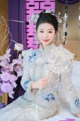 -拉瑞娜LaReine婚纱礼服高级定制