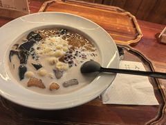 -RUXU入续糖水铺与包(卓悦中心店)