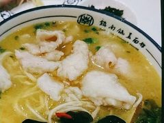 -镇南锅盖面馆(解放路店)