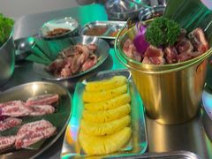 -哈哈碳都·牛肋条无限自助烤肉(宝龙店)