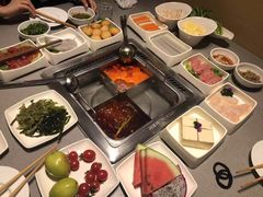 -海底捞火锅鲜切牛肉主题店(长寿路店)