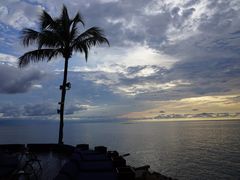 -Sunset Bar(丹绒亚路香格里拉店)