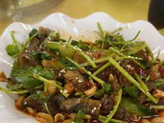 -大石鼓山庄·珠海第一烧猪