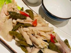 泡椒凤爪-满堂春特色餐馆