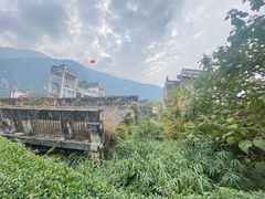 -四川汶川特大地震漩口中学遗址