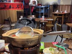 -阿润打边炉·鲜切鸡煲(华漕店)