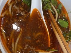 -三千粉牛肉米粉(来客茂店)