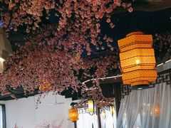 -荷塘秋月·本帮江浙菜(国权路店)